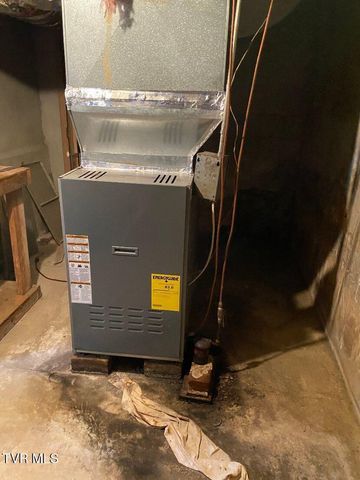 12329 Crab Orchard Road, Coeburn, VA 24230