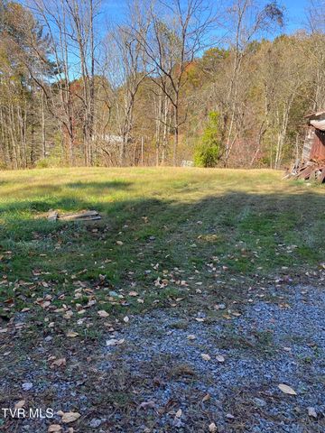 12329 Crab Orchard Road, Coeburn, VA 24230