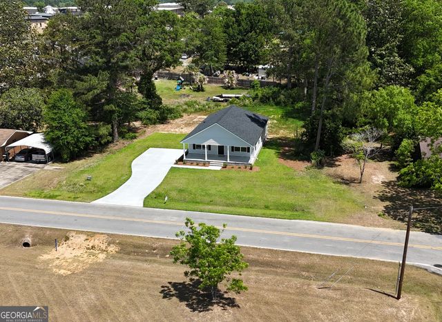 103 Continental Street, Glennville, GA 30427