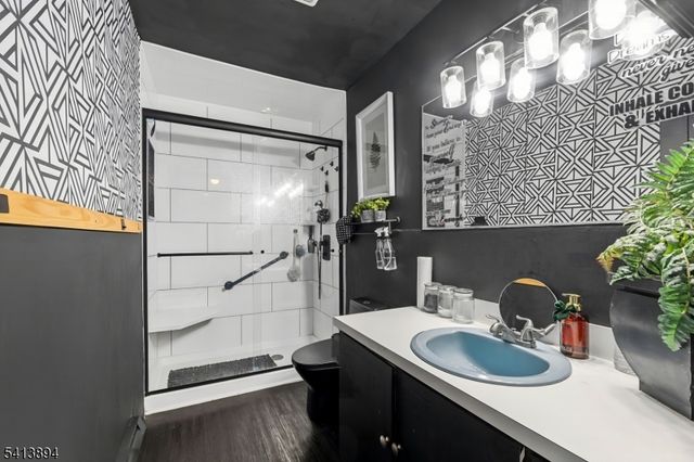 450 Edmund Ave, Paterson City, NJ 07502