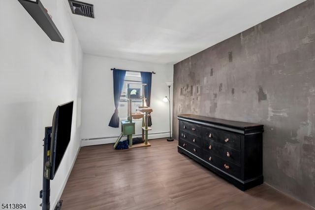 450 Edmund Ave, Paterson City, NJ 07502