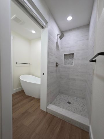 4699 Meadow Lake Drive, Crestview, FL 32539