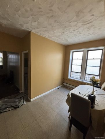 2268 Strauss Street, Brooklyn, NY 11212