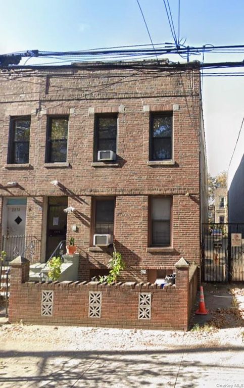 2268 Strauss Street, Brooklyn, NY 11212