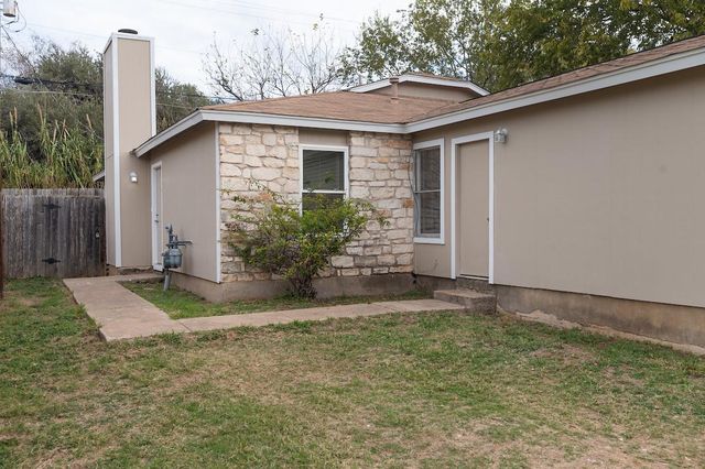 2304 Rachael CT A, Austin, TX 78748