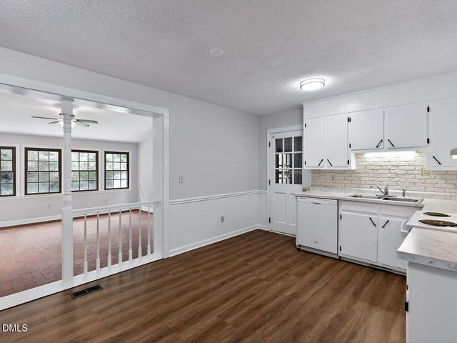 401 November Street, Garner, NC 27529
