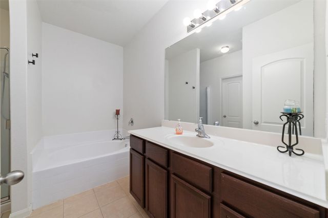 12054 Fairquarter Lane, Pinehurst, TX 77362