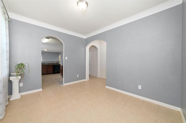 12054 Fairquarter Lane, Pinehurst, TX 77362