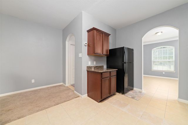 12054 Fairquarter Lane, Pinehurst, TX 77362