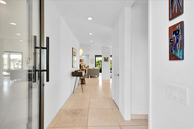 1350 E Marion Way, Palm Springs, CA 92264