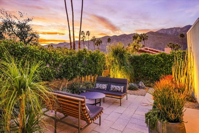 1350 E Marion Way, Palm Springs, CA 92264