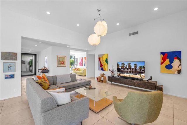 1350 E Marion Way, Palm Springs, CA 92264