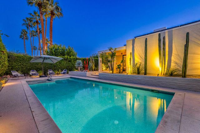 1350 E Marion Way, Palm Springs, CA 92264