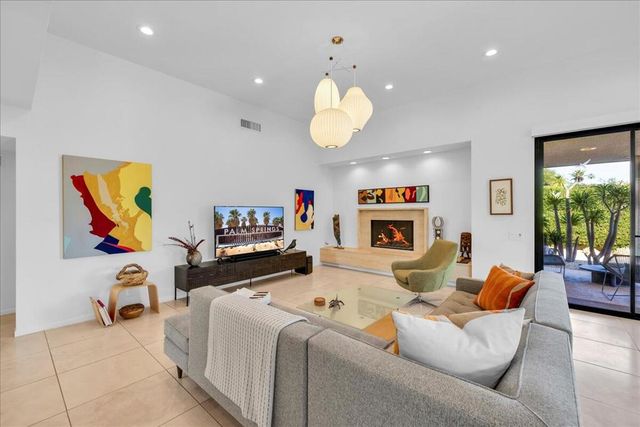 1350 E Marion Way, Palm Springs, CA 92264