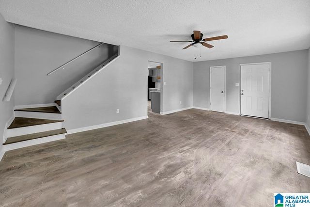 1053 IVY CREEK TRAIL, Hoover, AL 35244