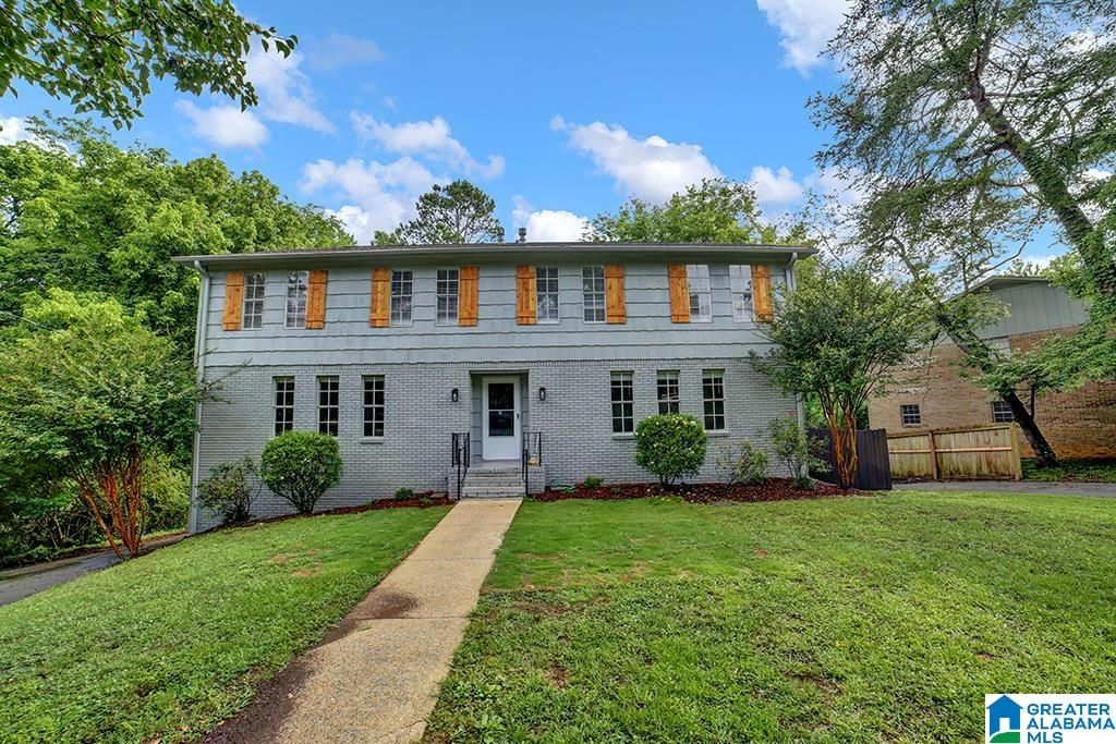1053 IVY CREEK TRAIL, Hoover, AL 35244