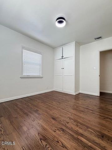 1835 N Oxford Avenue, Pasadena, CA 91104