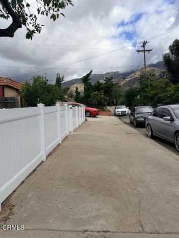 1835 N Oxford Avenue, Pasadena, CA 91104