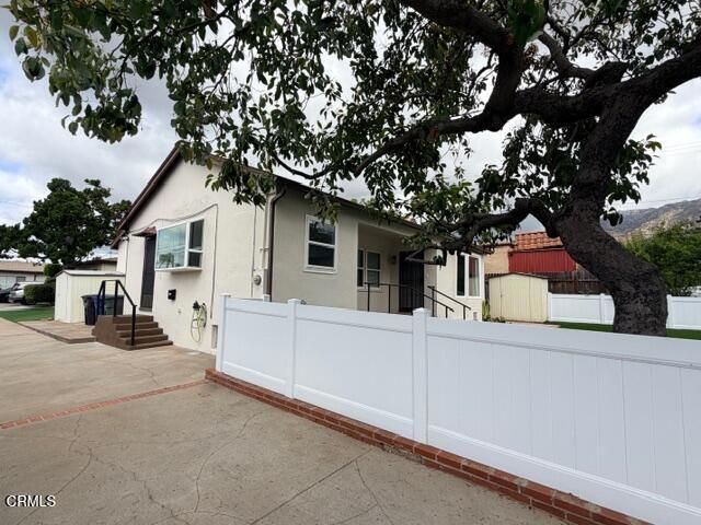 1835 N Oxford Avenue, Pasadena, CA 91104