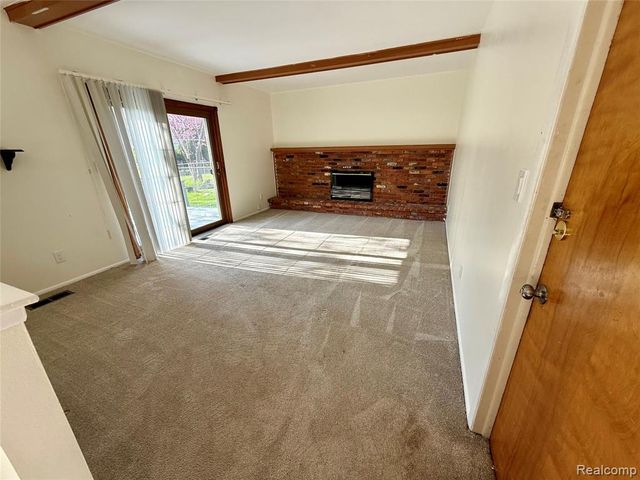 30943 Roselawn Drive, Warren, MI 48088