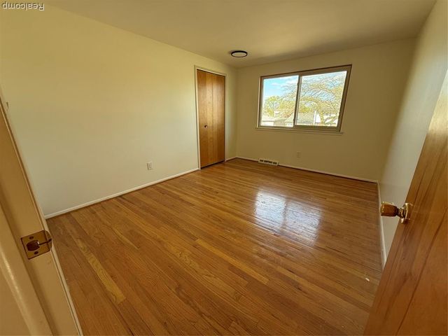 30943 Roselawn Drive, Warren, MI 48088