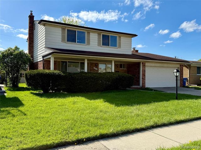 30943 Roselawn Drive, Warren, MI 48088