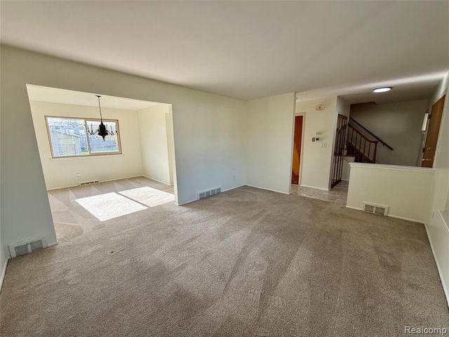30943 Roselawn Drive, Warren, MI 48088