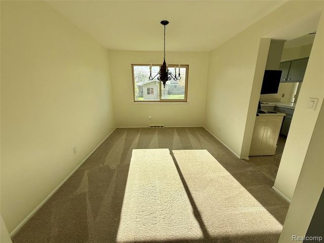 30943 Roselawn Drive, Warren, MI 48088