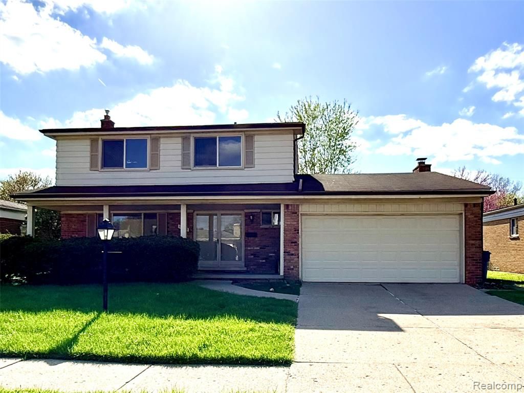 30943 Roselawn Drive, Warren, MI 48088