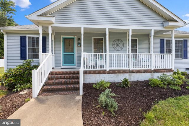 17 NEW CASTLE CT, Ocean View, DE 19970