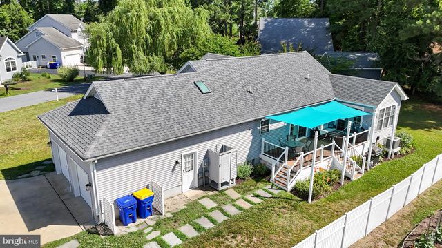 17 NEW CASTLE CT, Ocean View, DE 19970