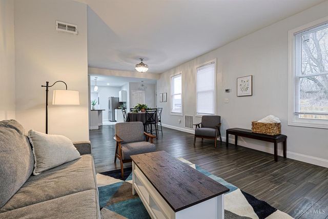 6503 E Ledge Street, Cincinnati, OH 45227