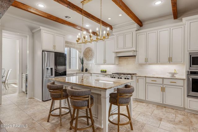 204 Reservoir Road, Broussard, LA 70518