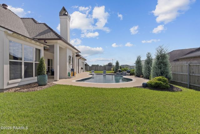204 Reservoir Road, Broussard, LA 70518