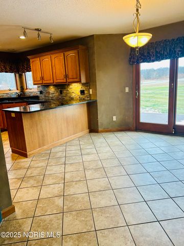 16453 Rd 63, Antwerp, OH 45813