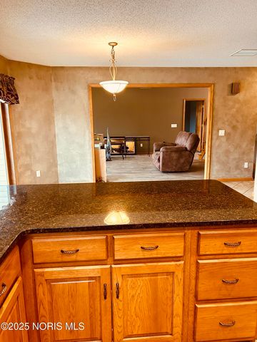 16453 Rd 63, Antwerp, OH 45813