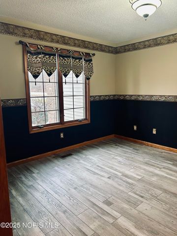 16453 Rd 63, Antwerp, OH 45813