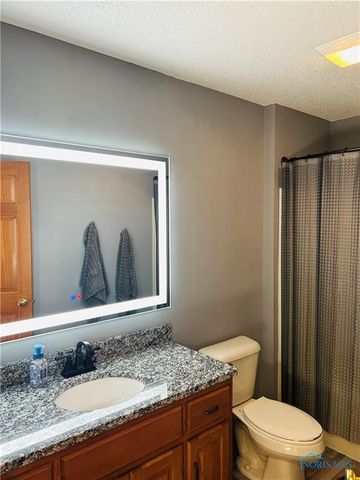 16453 Rd 63, Antwerp, OH 45813