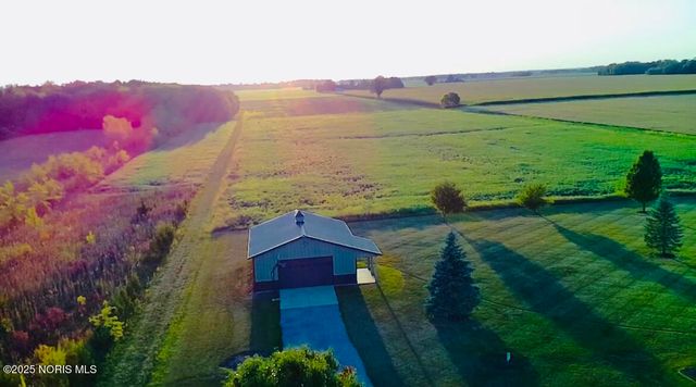 16453 Rd 63, Antwerp, OH 45813