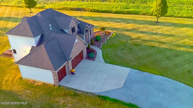 16453 Rd 63, Antwerp, OH 45813