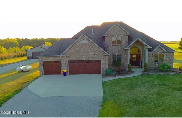 16453 Rd 63, Antwerp, OH 45813