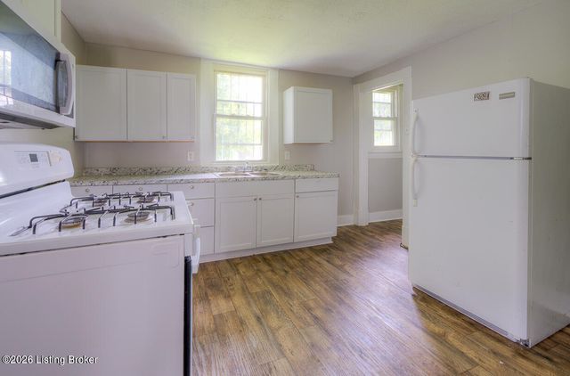 741 S 37th St, Louisville, KY 40211