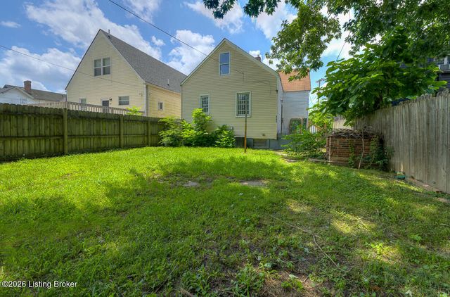 741 S 37th St, Louisville, KY 40211