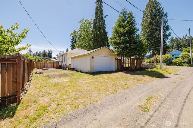 1230 Olympic Avenue, Shelton, WA 98584
