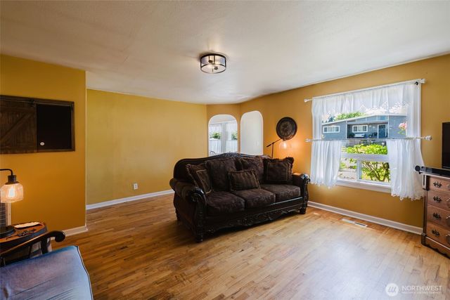 1230 Olympic Avenue, Shelton, WA 98584