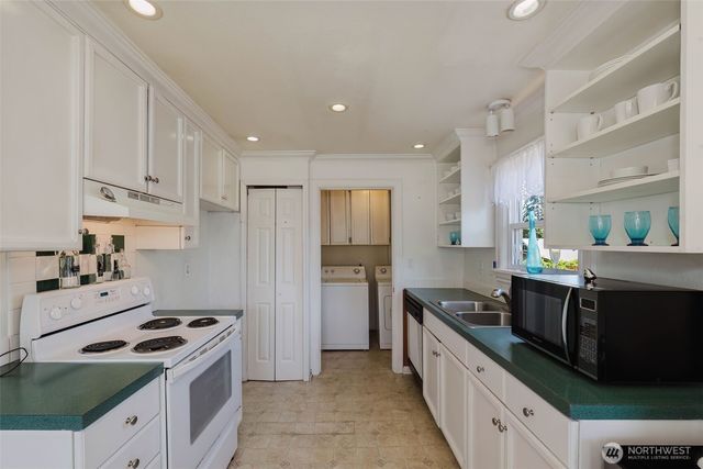 1230 Olympic Avenue, Shelton, WA 98584