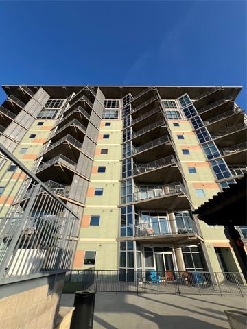 1001 Belleview Street 202, Dallas, TX 75215