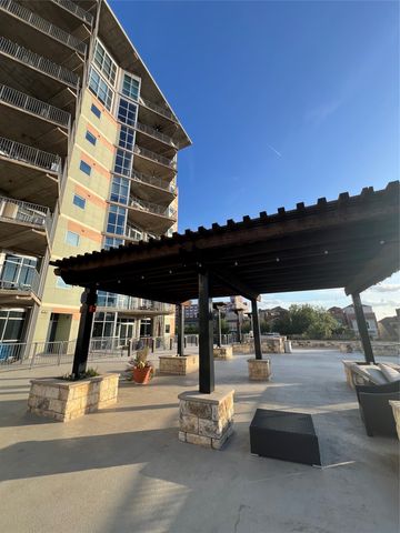 1001 Belleview Street 202, Dallas, TX 75215