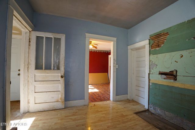 182 County Road 900, Etowah, TN 37331