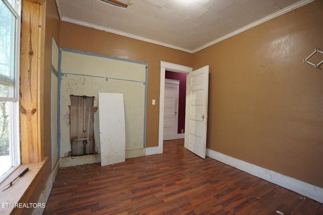 182 County Road 900, Etowah, TN 37331